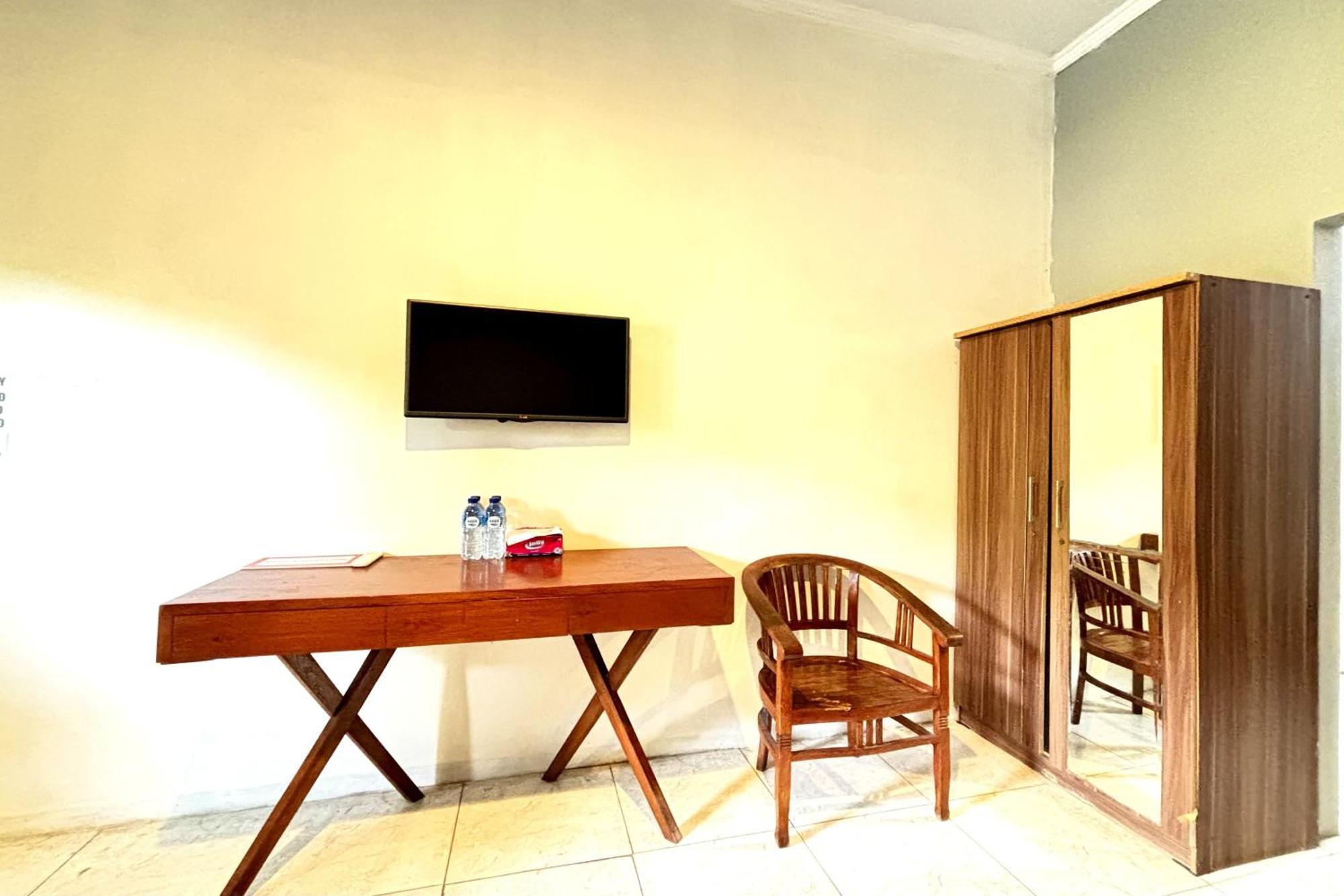 Ketapang Guesthouse Echo Beach Canggu Exterior foto